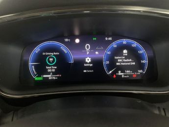 Toyota Corolla 1.8 VVT-h Design Touring Sports CVT (140 ps) - ADAPTIVE CRUISE -