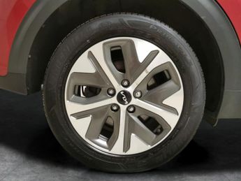 Kia Niro 64kWh 2 (201 bhp) - CRUISE - PADDLE SHIFT - 17IN ALLOYS