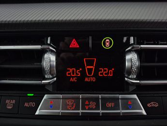 BMW 2 Series Gran Coupe 1.5 218i M Sport DCT (140 ps) - PERFORMANCE CONTROL