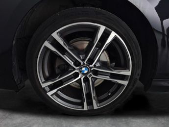 BMW 2 Series Gran Coupe 1.5 218i M Sport DCT (140 ps) - PERFORMANCE CONTROL