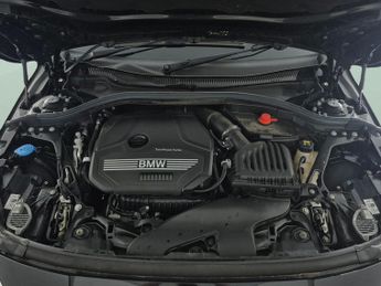 BMW 2 Series Gran Coupe 1.5 218i M Sport DCT (140 ps) - PERFORMANCE CONTROL