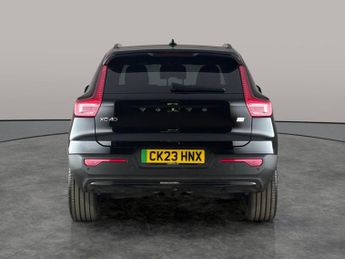 Volvo XC40 Recharge 69kWh Core (231 ps) - PARK ASSIST - LED - NAV