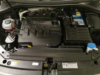 Volkswagen Tiguan 2.0 TDI SEL DSG (150 ps) - ACTIVE LANE ASSIST - LED - REVERSE CA