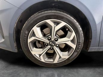 Kia Ceed 1.4 T-GDi 3 Sportswagon DCT (138 bhp) - CRUISE - 17IN ALLOYS - A