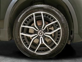 Mercedes-Benz EQA EQA 250+ 70.5kWh AMG Line (Premium) (190 ps) - ADAPTIVE LIGHTS