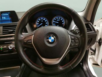 BMW 1 Series 1.5 118i GPF Sport (136 ps) - MIRROR CAPS - BLACK - SPORT LEATHE