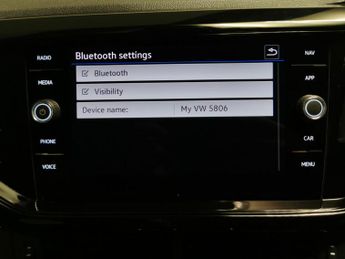 Volkswagen T-cross 1.0 TSI Black Edition DSG (110 ps) - APPLE CARPLAY - BLIND SPOT