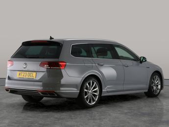 Volkswagen Passat 2.0 TDI EVO R-Line DSG (150 ps) - HEATED LEATHER - WIFI - BLUETO