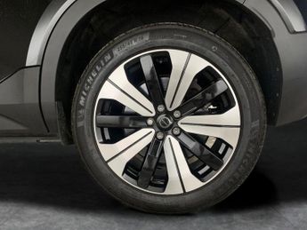 Volvo XC40 Recharge 69kWh Core (231 ps) - PARK ASSIST - LED - NAV