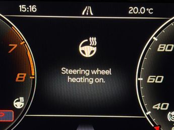 Cupra Formentor 1.5 TSI V2 DSG (150 ps) - KEYLESS ENTRY - PARK ASSIST - LED