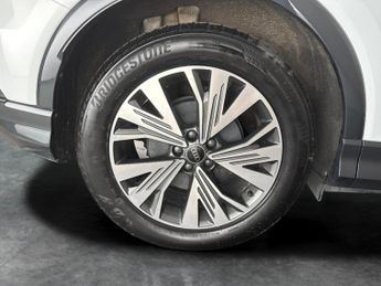 Audi Q4 E-tron 35 Sport 55kWh (170 ps) MMI NAV PLUS - LED LIGHTS - LANE WARN