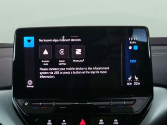Volkswagen ID.4 Pro Performance 77kWh Life (204 ps) - LED - REVERSE CAM - HEATED