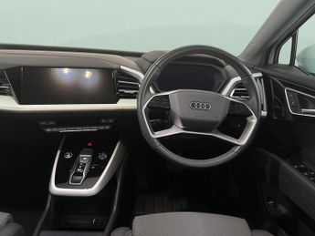 Audi Q4 E-tron 35 Sport 55kWh (170 ps) MMI NAV PLUS - LED LIGHTS - LANE WARN