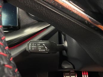 Skoda Octavia 2.0 TDI vRS DSG (200 ps) ADAPTIVE CRUISE - APPLE CARPLAY - LED L