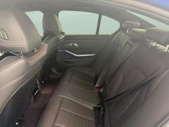 BMW 3 Series 2.0 320i M Sport (184 ps) - HEATED SEATS - ACOUSTIC GLAZING