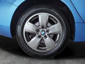 BMW 1 Series 1.5 118i SE DCT (140 ps) - ACTIVE LANE ASSIST - LED - NAV