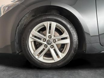 Toyota Corolla 1.8 VVT-h GPF Icon Tech CVT (122 ps) - APPLE CARPLAY - PARK ASSI