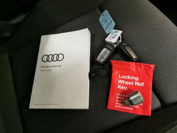 Audi Q4 E-tron 125kW 35 55kWh Sport [C+S/Tech] - HEATED SEATS - LANE DEPARTURE 