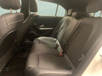 Mercedes-Benz A Class 1.5 A180d SE 7G-DCT (116 ps) - HEATED SEATS - COMFORT PACK
