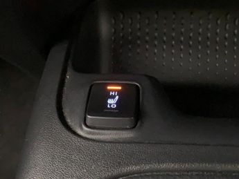 Toyota Corolla 1.8 VVT-h GPF Icon Tech Touring Sports CVT (122 ps) - APPLE CARP