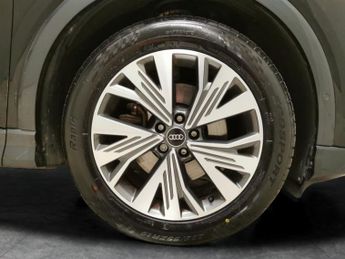 Audi Q4 E-tron 125kW 35 55kWh Sport [C+S/Tech] - HEATED SEATS - LANE DEPARTURE 