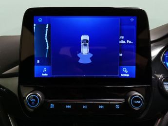 Ford Puma 1.0T EcoBoost MHEV ST-Line DCT (125 ps) - FORD SYNC3 - CRUISE