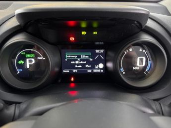 Toyota Yaris 1.5 VVT-h Design E-CVT (116 ps) - REVERSE CAM - ALCANTARA