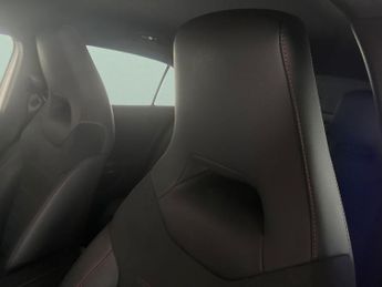 Mercedes-Benz A Class 2.0 A200d AMG Line (Executive) 8G-DCT (150 ps) - HEATED LEATHER
