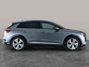 Audi Q4 E-tron 35 S line 55kWh (170 ps) - BLUETOOTH - CRUISE - SPEED LIMIT RECO
