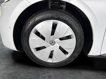 Volkswagen ID.3 Pro Performance 58kWh Life (204 ps) - KEYLESS ENTRY - PARK ASSIS