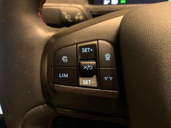 Ford Mustang Mach-e Standard Range 70kWh Automatic AWD (269 ps) - KEYLESS ENTRY - LE