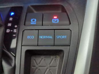 Toyota RAV4 2.5 VVT-h GPF Dynamic CVT (218 ps) - ADAPTIVE CRUISE - KEYLESS -