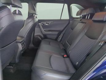 Toyota RAV4 2.5 VVT-h GPF Dynamic CVT (218 ps) - ADAPTIVE CRUISE - KEYLESS -