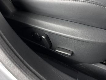 Ford Mustang Mach-e Extended Range 91kWh Automatic AWD (351 ps) - CARPLAY - ACTIVE L