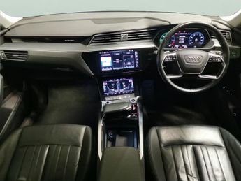 Audi e-tron 50 Technik quattro 71.2kWh (11kW Charger) (313 ps) - CARPLAY - L
