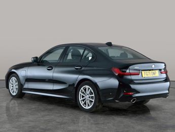 BMW 3 Series 2.0 330e 12kWh SE Pro Plug-in xDrive (292 ps) - BLUETOOTH - CRUI