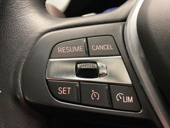 BMW 3 Series 2.0 330e 12kWh SE Pro Plug-in xDrive (292 ps) - BLUETOOTH - CRUI
