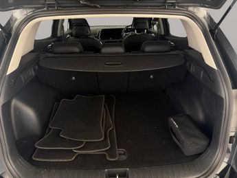 Kia Sportage 1.6 T-GDi MHEV 4 DCT AWD (148 bhp) - HEATED SEATS - HEATED STEER