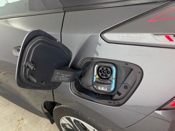 MG Mg4 51kWh SE (170 ps) - FABRIC - BLACK - CARPLAY - LED