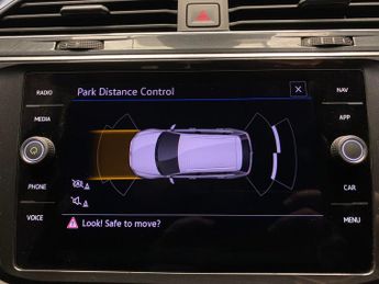 Volkswagen Tiguan 1.5 TSI Life DSG (150 ps) - NAV - BLUETOOTH - PARK SENSORS