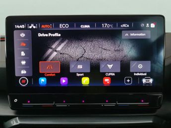 Cupra Formentor 1.4 eHybrid 12.8kWh VZ2 Plug-in DSG (245 ps) - KEYLESS ENTRY - P
