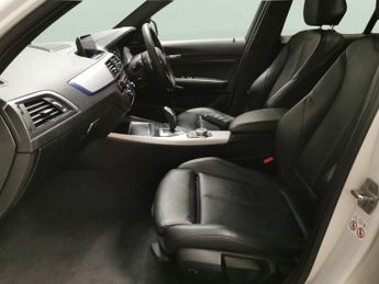 BMW 1 Series 3.0 M140i GPF Shadow Edition (340 ps) - BLACK PANEL DISPLAY