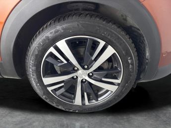 Peugeot 3008 1.6 PureTech Allure EAT (180 ps) - 360 CAM - NAV - BLIND SPOT AS