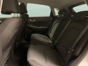 Hyundai Kona 64kWh Premium (10.5kW Charger) (204 ps) - UPGRADED SOUND - CARPL