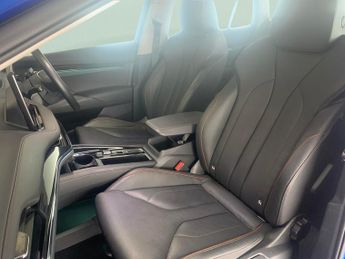 Skoda Enyaq iV 62kWh 60 (DC120kW) (179 ps) - SMARTLINK - NAV - LEATHER