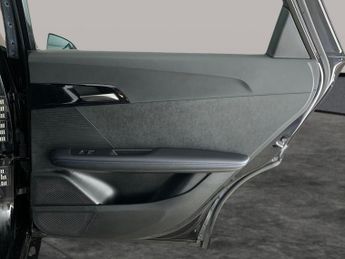 MG Mg4 51kWh SE (170 ps) - ACTIVE LANE ASSIST - LED - BLUETOOTH