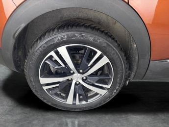 Peugeot 3008 1.6 PureTech Allure EAT (180 ps) - 360 CAM - NAV - BLIND SPOT AS