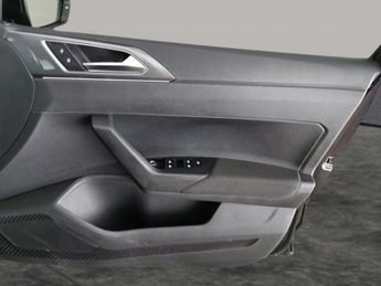 Volkswagen Polo 2.0 TSI GTI DSG (207 ps) - BLUETOOTH - ADAPTIVE CHASSIS CONTROL 