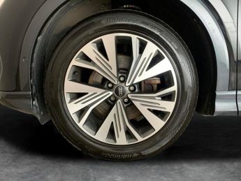 Audi Q4 E-tron 35 Sport Sportback 55kWh (170 ps) NAV - LED LIGHTS - LANE DEPART