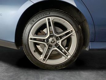 Mercedes-Benz CLA 1.3 CLA250e 15.6kWh AMG Line (Premium Plus) Coupe Plug-in 8G-DCT